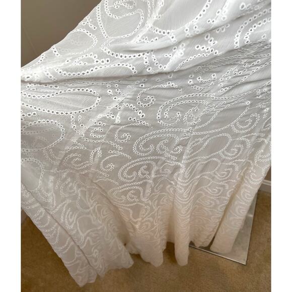 Alice + Olivia Vanna Ruffle Flutter Sleeve Eyelet Embroidered Maxi Dress Size 6 - Picture 8 of 12